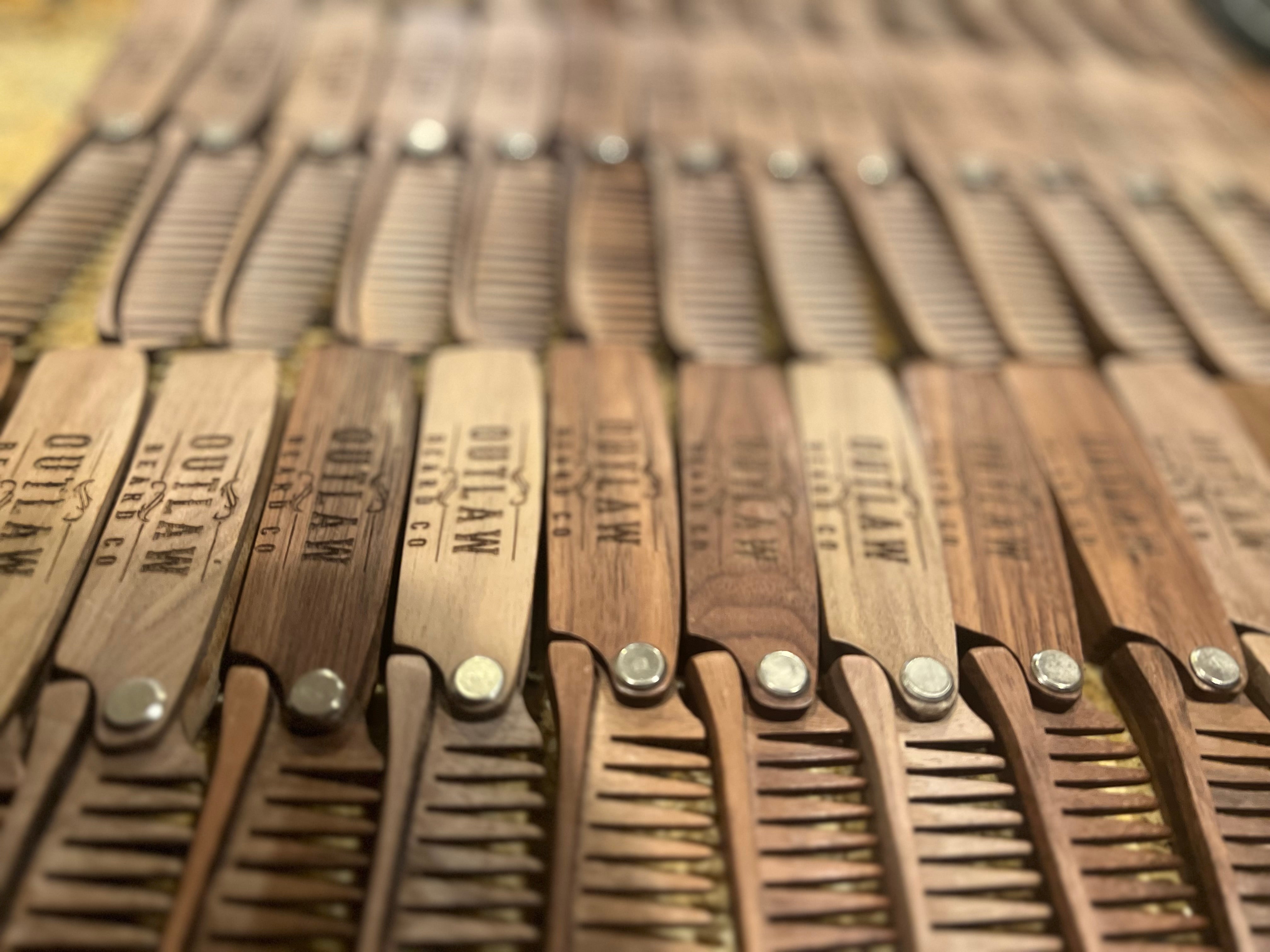 OUTLAW BEARD CO WOOD FOLDING BEARD COMB